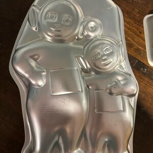 Silver Teletubbies Cake Pan